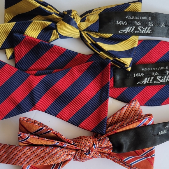 Three Adjustable Bow Ties. - Picture 6 of 7